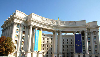 Отказ от гражданства не предусмотрен законодательством Украины