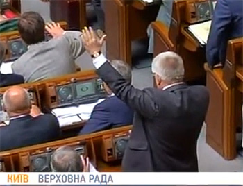Упрощена процедура согласия на задержание и арест народного депутата Украины